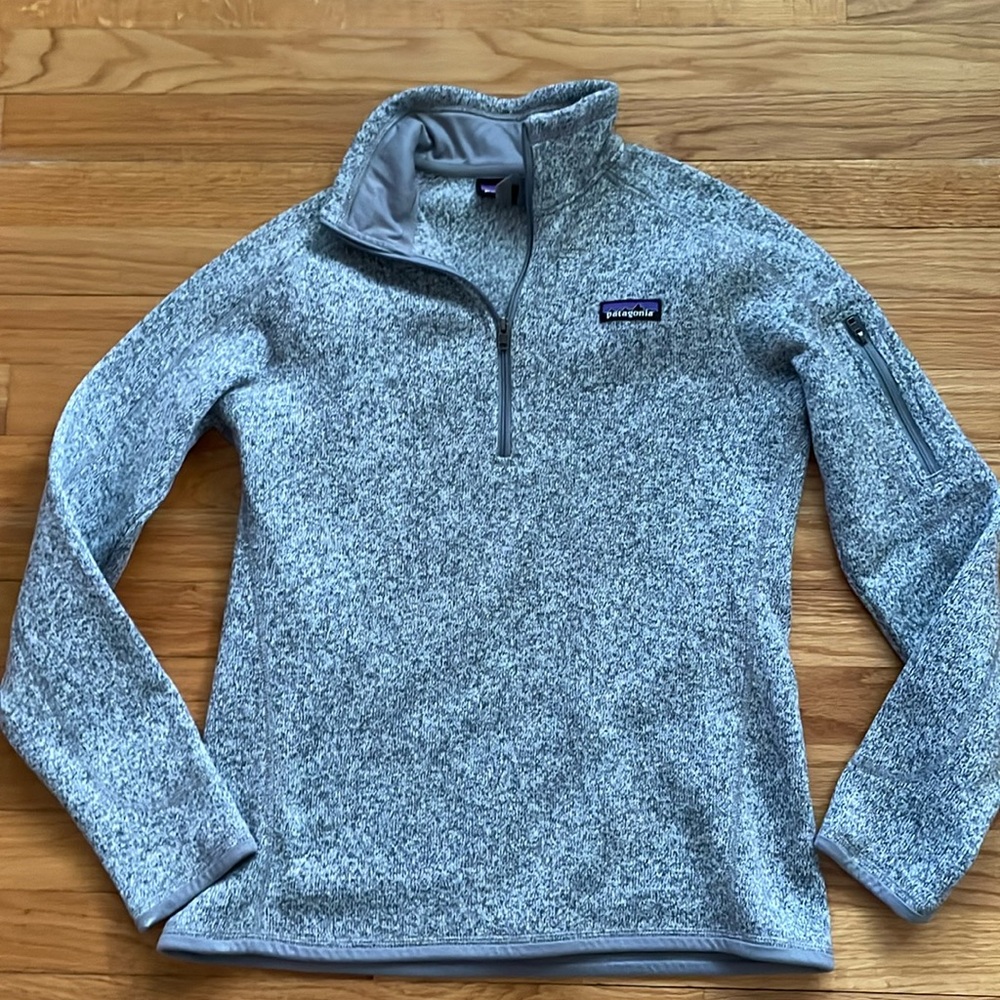 PATAGONIA WOMENS LONG SLEEVED GREY 1/4 ZIP  BETTER SWEATER MEDIUM